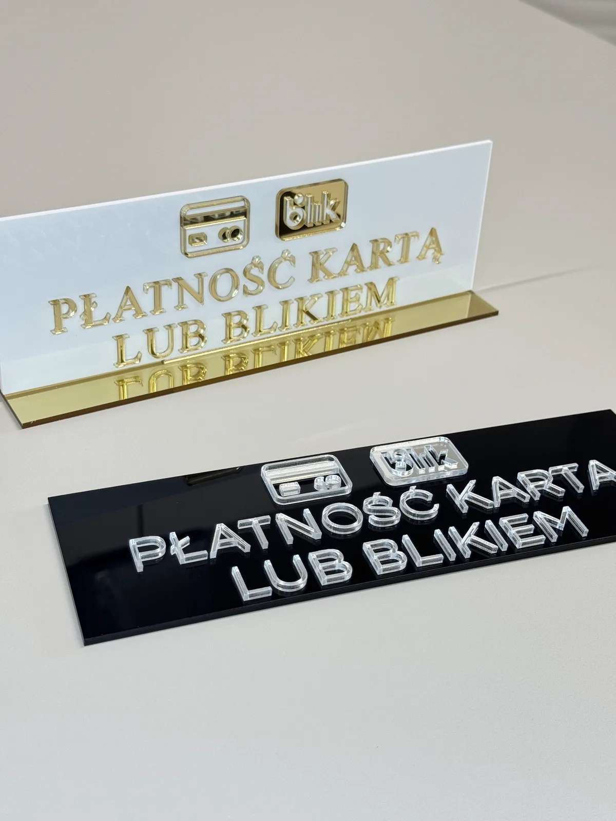 Płatność kartą lub BLIKIEM