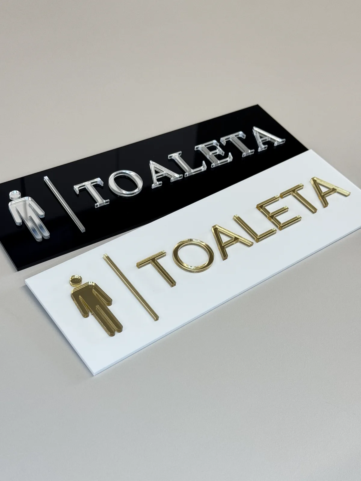 Tabliczka 3D: Toaleta męska z piktogramem